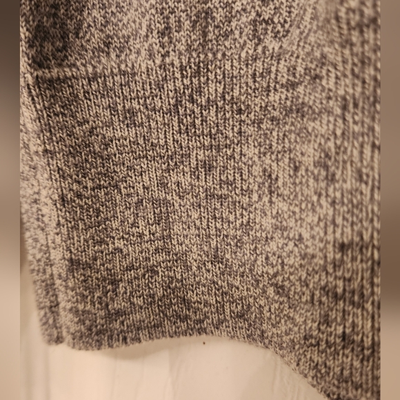 Bonobos Merino wool ribbed V-neck sweater in light gray Size XL- Nwot - Picture 4 of 7